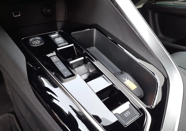 Peugeot 5008 cena 149900 przebieg: 14217, rok produkcji 2023 z Stargard małe 211